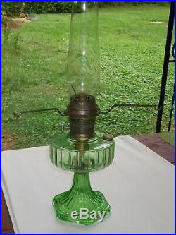 Vtg 1935-1936 Aladdin Corinthian Green Oil Lamp Nu-Type Model B with wick cleaner