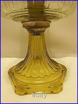 Vtg 1935 / 36 Aladdin Corinthian Clear & Yellow Amber Oil Kerosene Lamp &Chimney