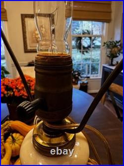 Vtg Aladdin Alacite Chartreuse & Cream Lily of the Valley Table Lamp REWIRED