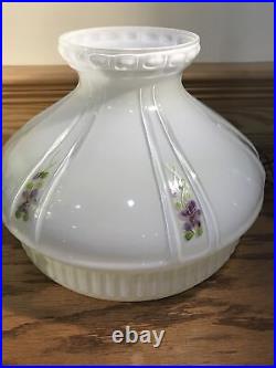 Vtg Aladdin Green Crystal Glass Corinthian Oil Lamp B-102 Purple Violet Shade