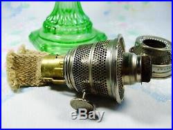 Vtg Aladdin Mantle Lamp CATHEDRAL GREEN Crystal 1934 Model B Kerosene Oil Excell