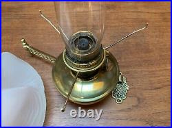 Vtg Aladdin Model B Brass Oil Lamp With Wall Mount Bracket And Frosted Shade