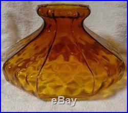 Vtg Aladdin Oil Kerosene Lamp Amber Optic Coin Dot Pattern Glass Shade Globe10