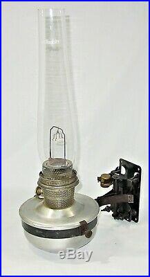 Vtg Aladdin Railroad Caboose Wall Bracket Kerosene Lamp Model C Burner Lantern