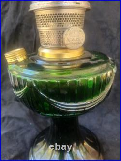 Vtg Emerald Green Lincon Drape Aladdin Oil/kerosine Lamp Model B Lts022