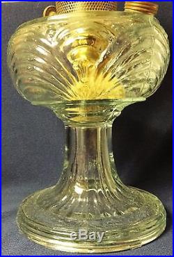 Washington Drape Round Stem Crystal Kerosene Lamp Aladdin Mantle Lamp Company