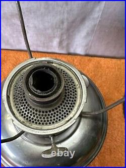 X. Vintage Kerosene Lantern, The Mantle Lamp Co Of America, Aladdin Model No. 9